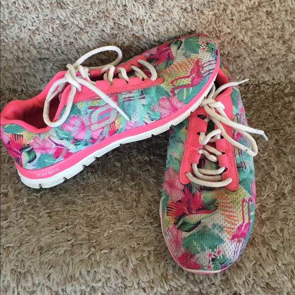 skechers floral sneakers